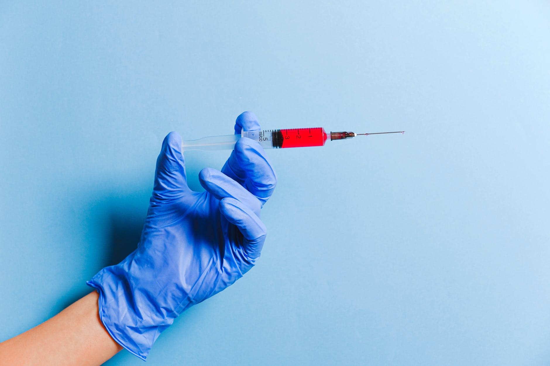 Moderna anuncia los ensayos en humanos de su vacuna contra el VIH
