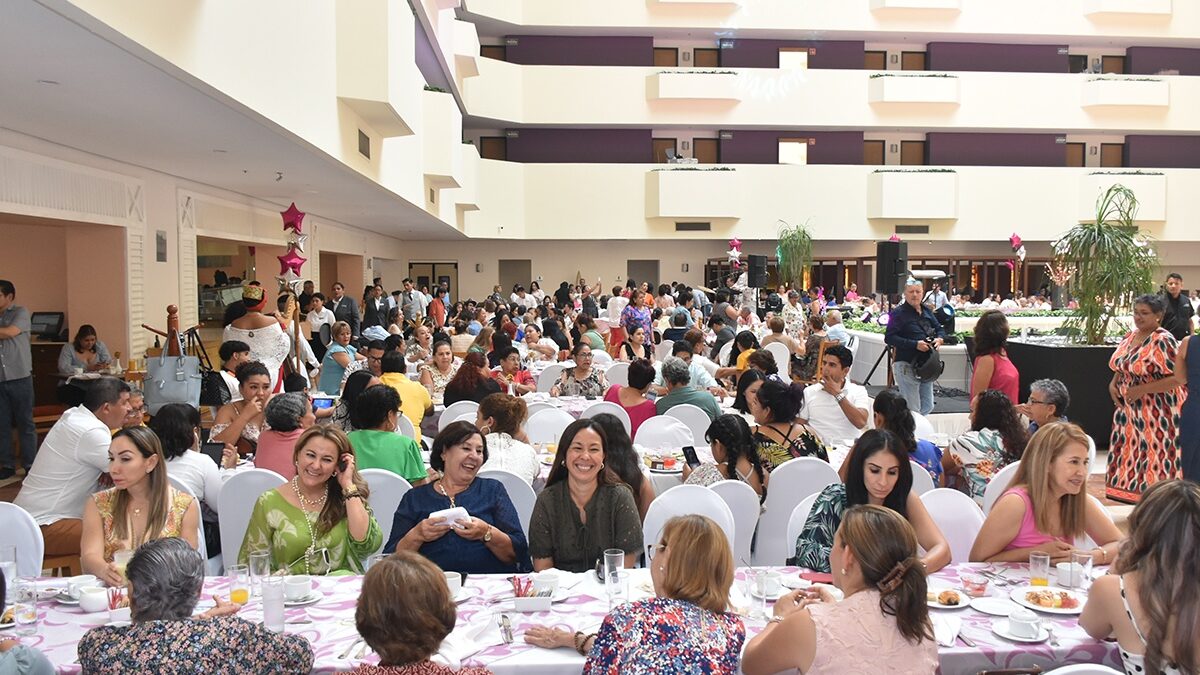 Desayuno en Hotel Galería Plaza Veracruz