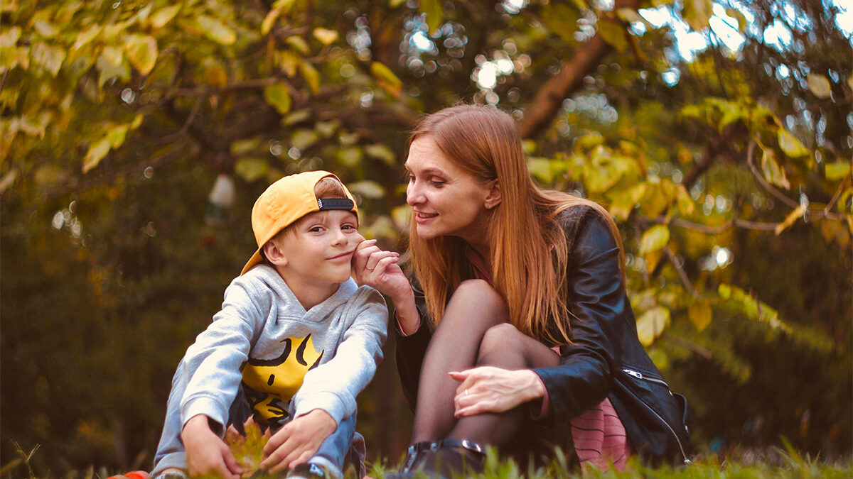 Consejos para ayudar a un niño a fortalecer el amor hacia sí mismo