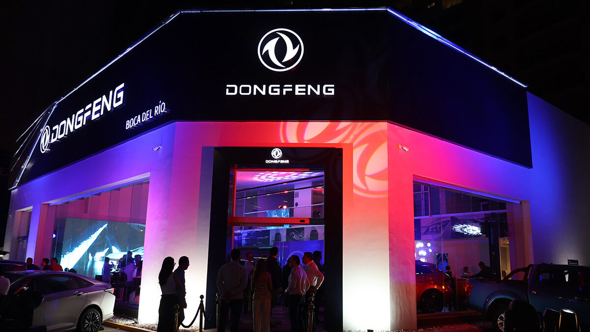 Apertura Dongfeng Boca