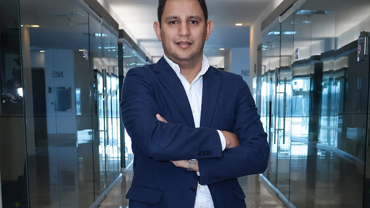 Dr. Arturo Josué Uscanga Padrón