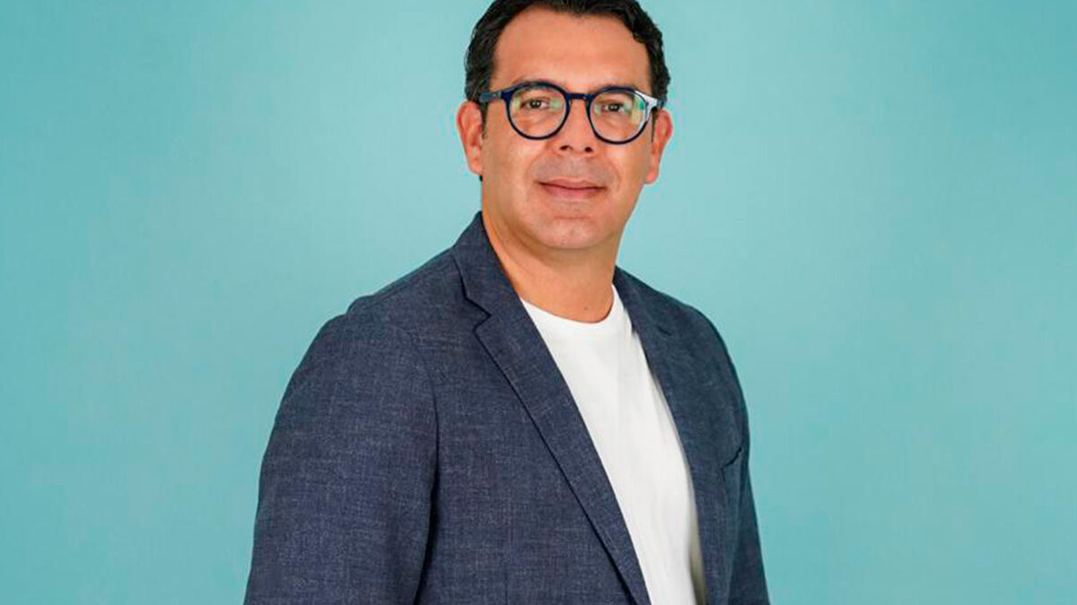 Dr. Teodoro Abrego
